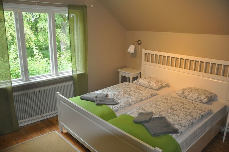 Hotell & Pensionat Bj�rkelund