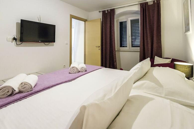 Apartments Gajeta