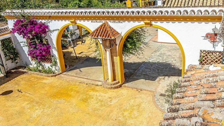 Agroturismo Hacienda El Corchuelo