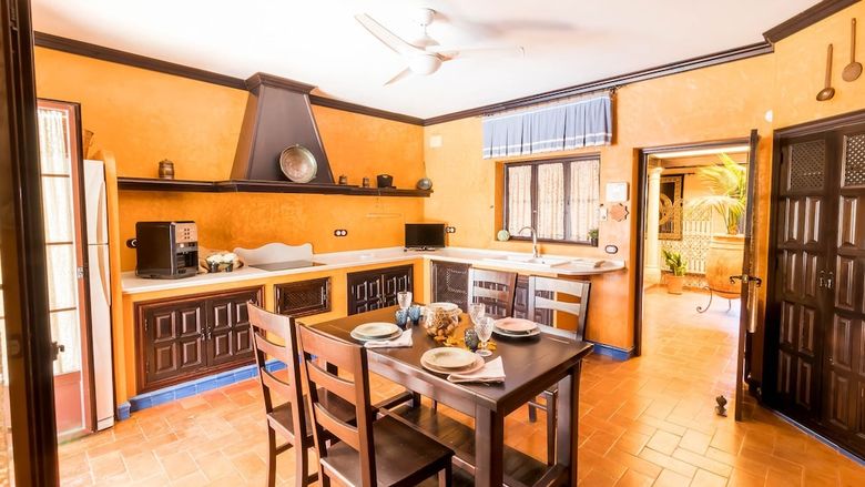 Agroturismo Casa Rural La Teja