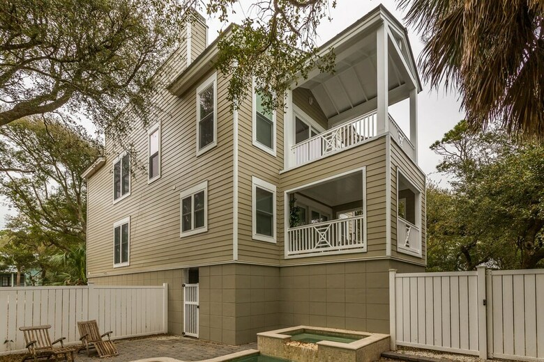 2212 Bruce Drive By Hodnett Cooper