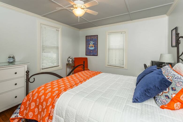 617 Beach Drive By Hodnett Cooper