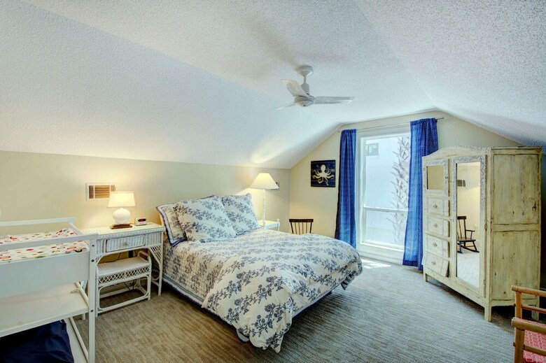 2204 Ocean Road By Hodnett Cooper