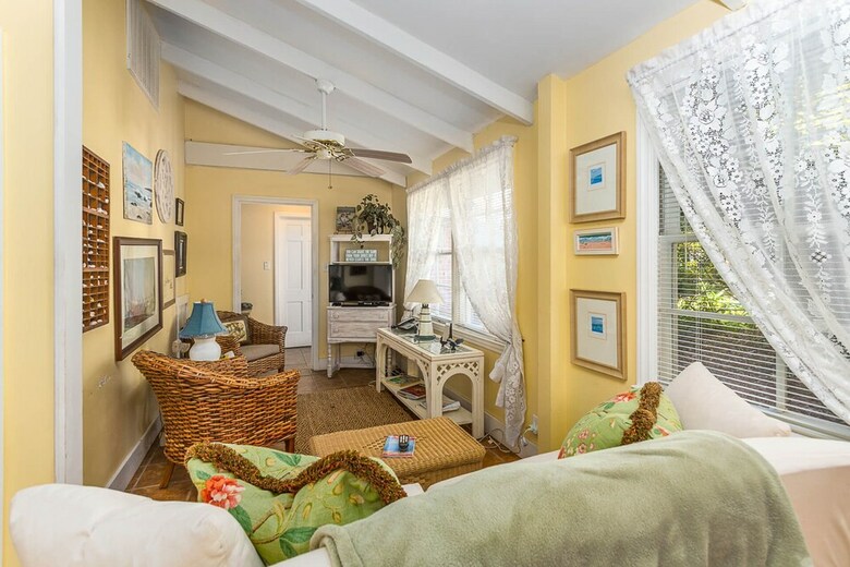 4311 6th Street By Hodnett Cooper