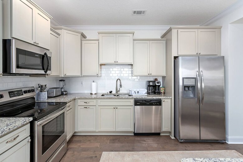 601 Mariners Circle By Hodnett Cooper