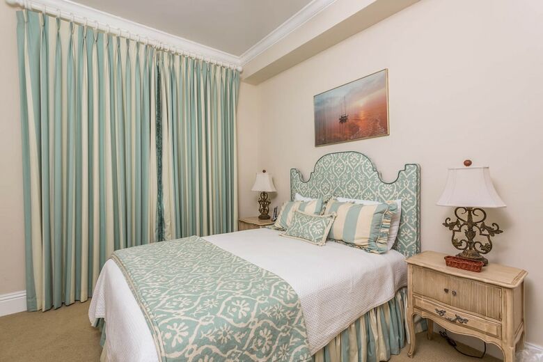 30 Waterfront Drive #333 By Hodnett Cooper