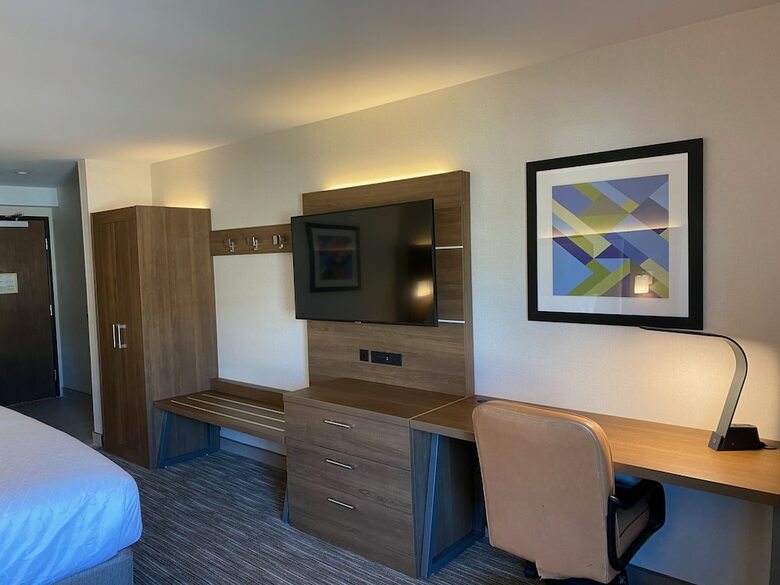 Chatsworth Hotel