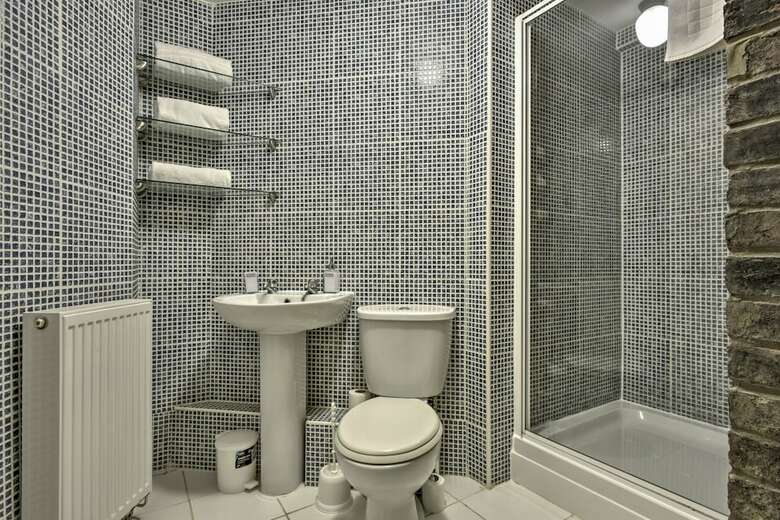 Apartamentos Karah Suites - Friarn Lawn