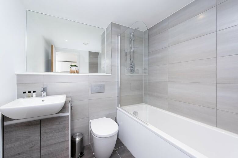 Lovely Executive 1br Apartment
