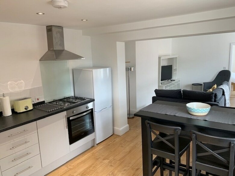 One Bedroom Flat In Whitstable