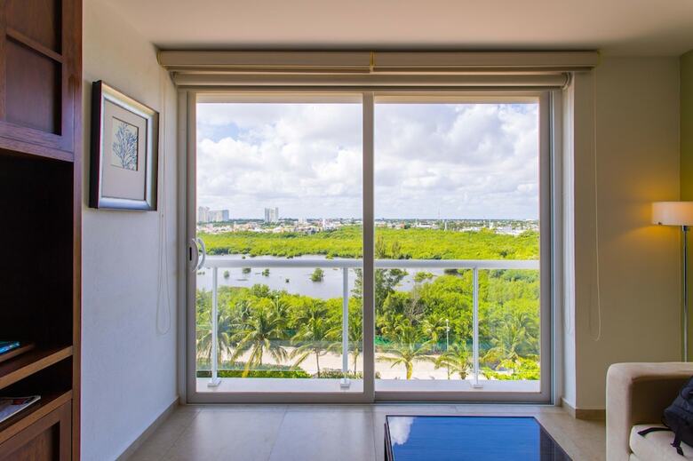 Apartamentos Tropical Beachfront 1 Bdr