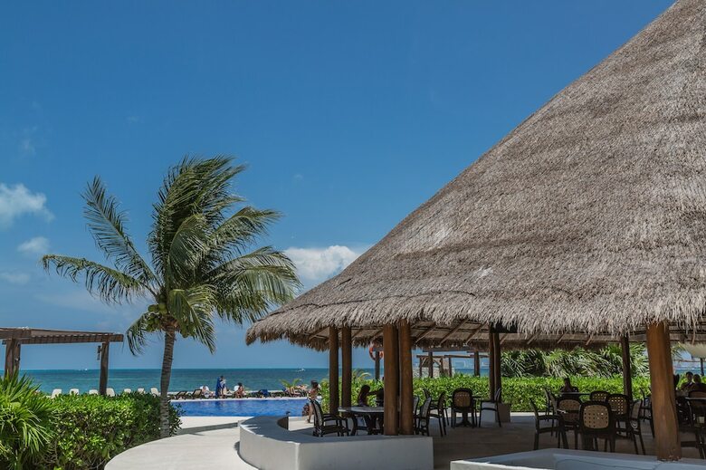 Apartamentos Tropical Beachfront 1 Bdr