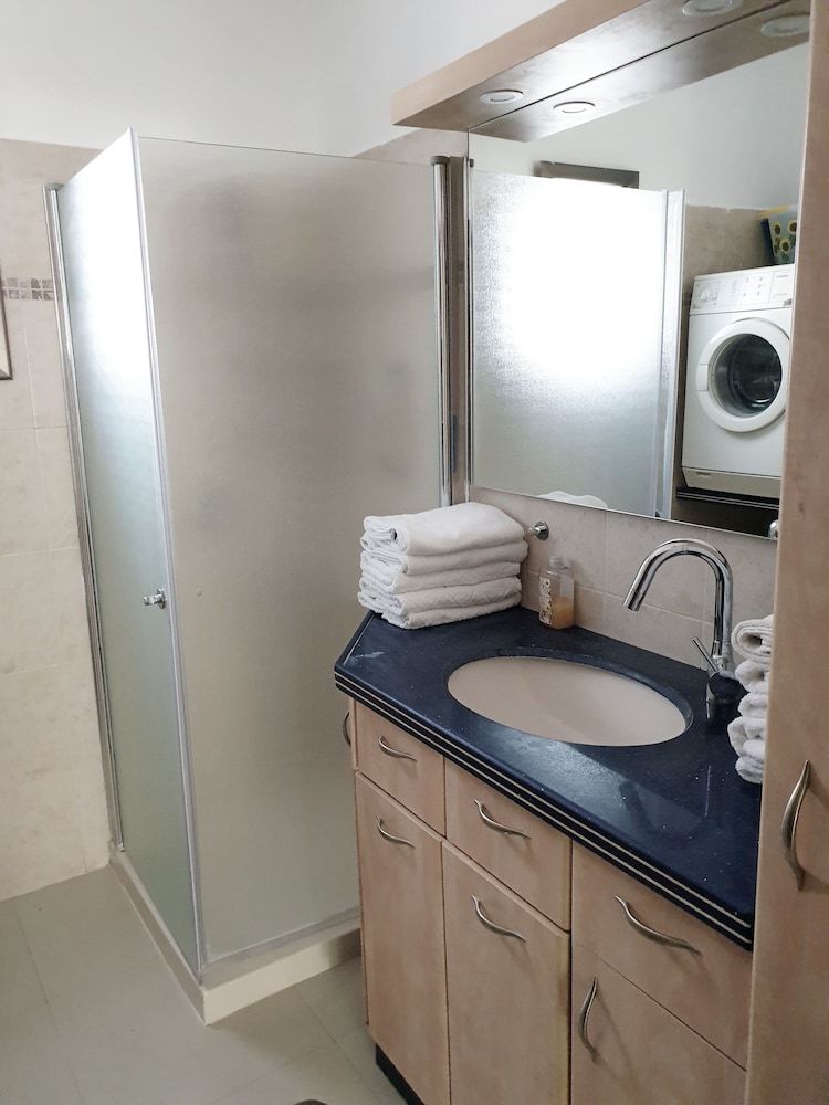 Gk Apartments - Ben Gurion 105