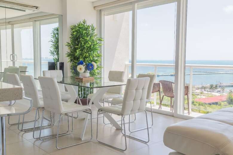 Apartamentos Marina Beachfront 2 Bdr- Amazing Oceanview