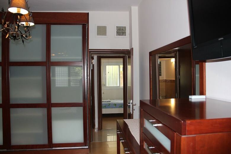 Gk Apartments - Bialik 11