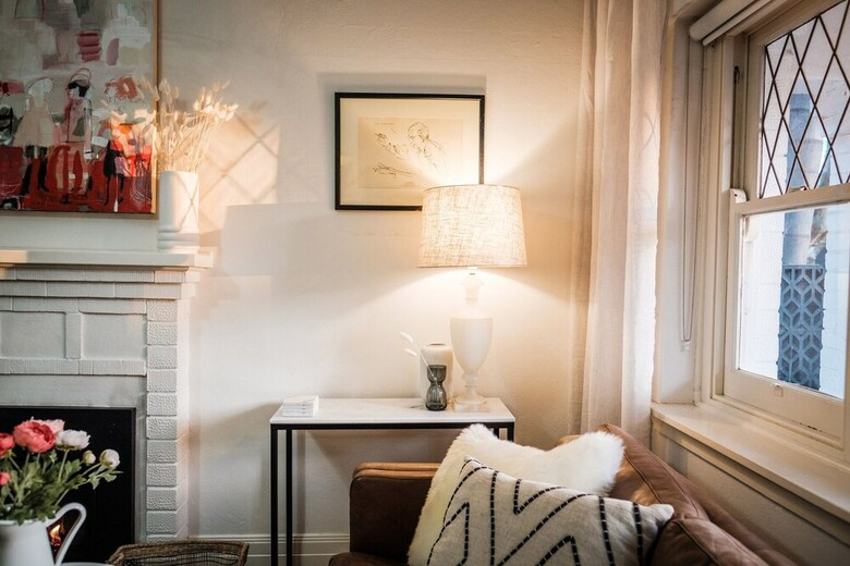 Elwood Beach Calming Tones - Rejuvenate Stays