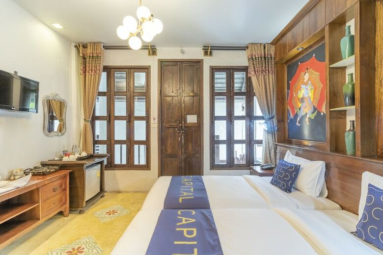 Hotel Capital O 707 Cheva Gallery