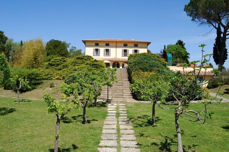 Villa Poggio Falcone