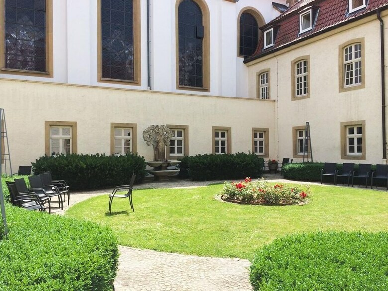 Hotel Bildungs- Und Tagungshaus Liborianum
