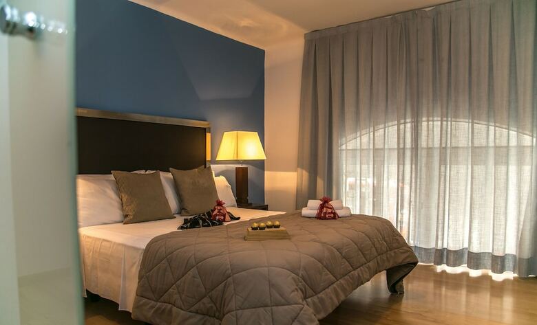 Apartamentos Alcam Office Up