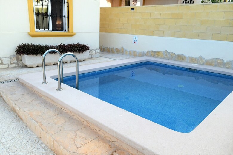 Lower Apartment With Semi-private Pool