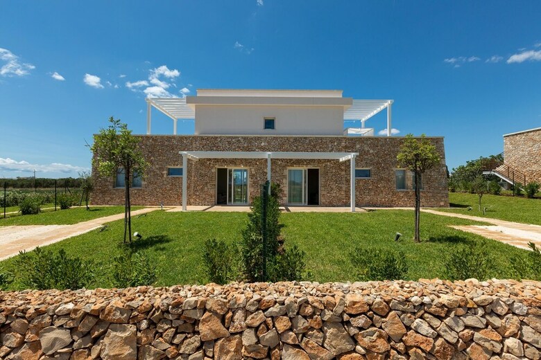Perla Saracena Luxury Suites