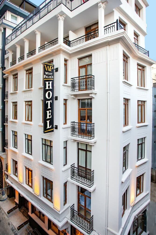 West Palace Hotel