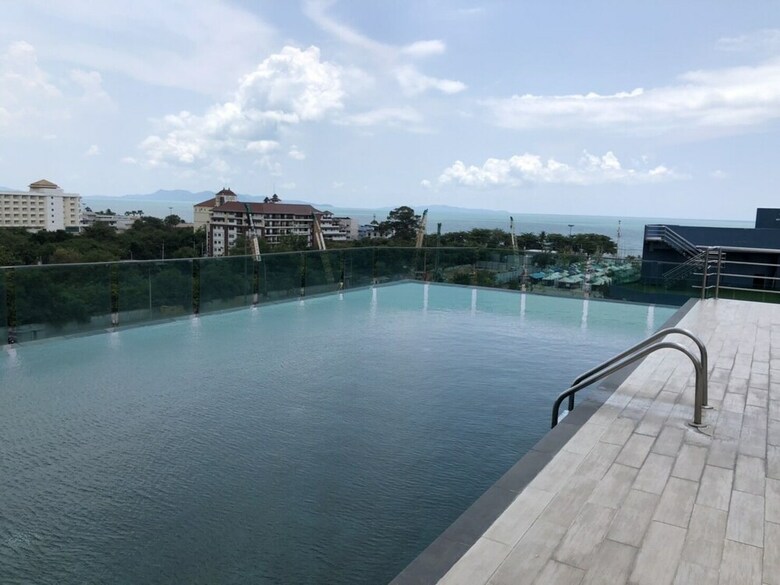 Acqua Condo Jomtien Beach Tlh