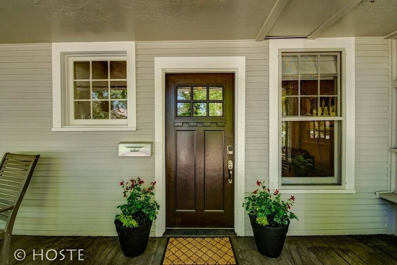 1910 Mountain View, Fire Pit + Roof Deck, Downtown