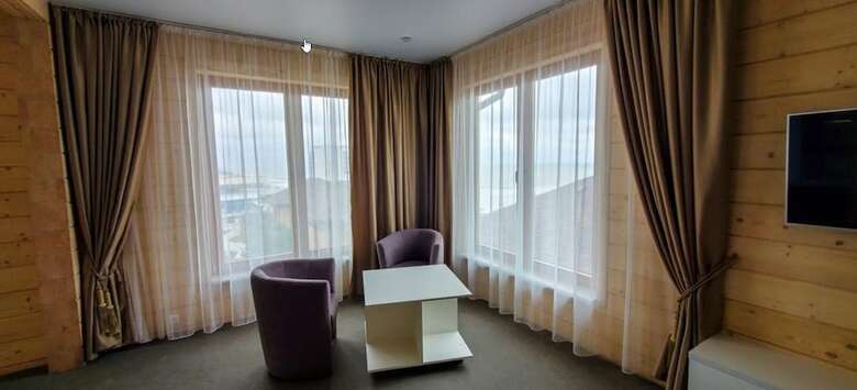Hotel Chayka Resort