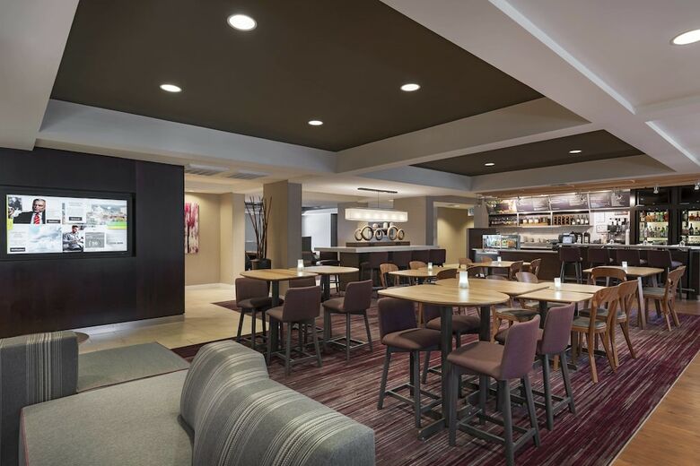 Hotel Courtyard By Marriott Asheville
