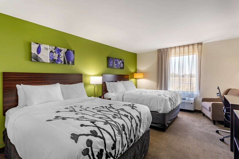 Hotel Sleep Inn & Suites