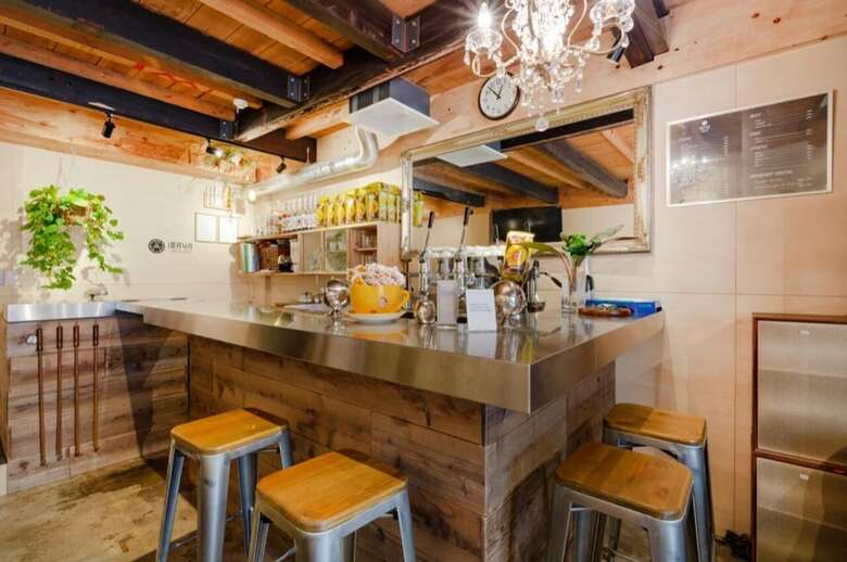 Hostal Imaya Hostel Kyoto + Coffee