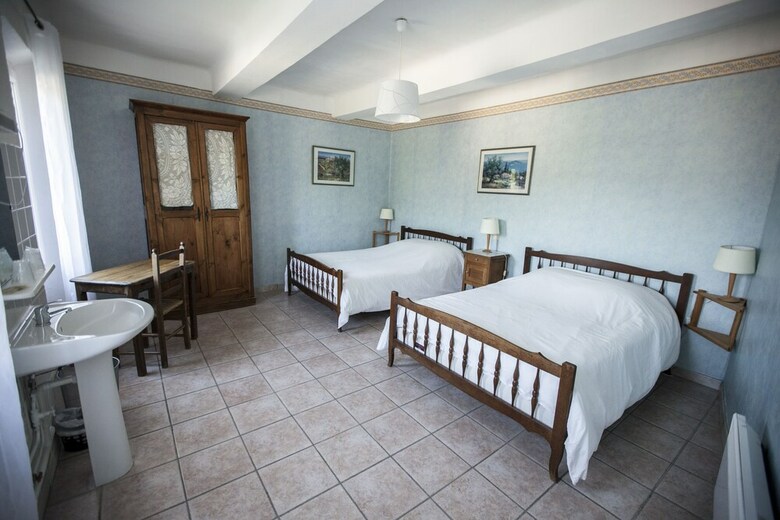 Hotel De La Place
