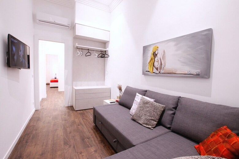 Ludovisi Apartment Splendor