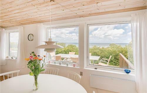 Holiday Home B�lsbakke Svaneke V