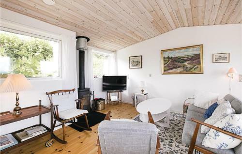 Holiday Home B�lsbakke Svaneke V
