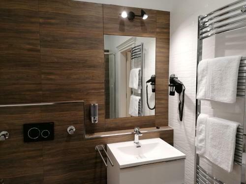 Aparthotel Golden Star - Premium Apartments