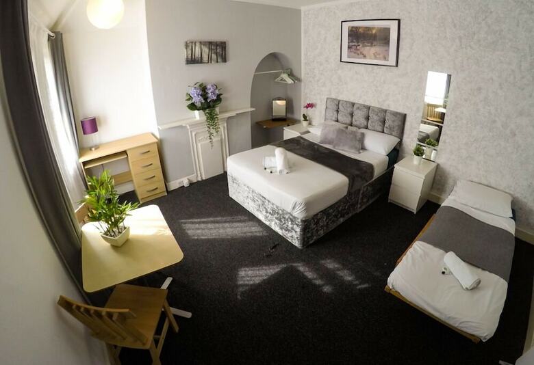 Hotel Park End Rooms