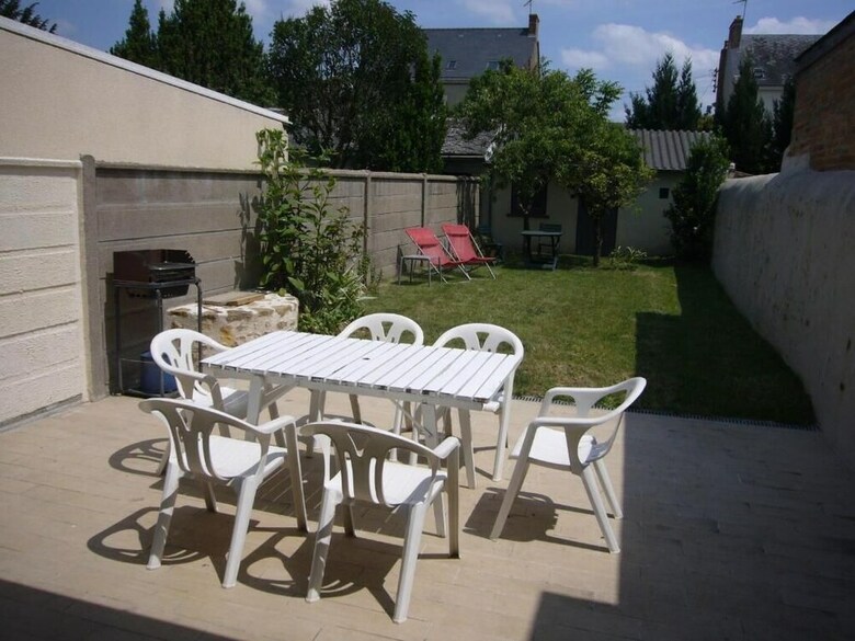 Maison de Ville R�nov�e Avec Jardin