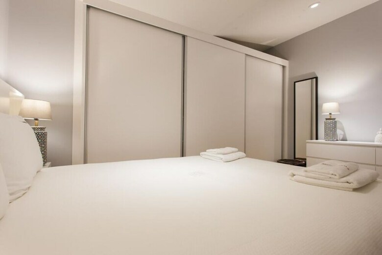 Apartamentos Baixa-chiado Library Loft Rentexperience