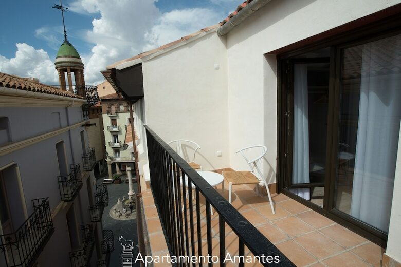 Apartamentos Plaza Del Torico