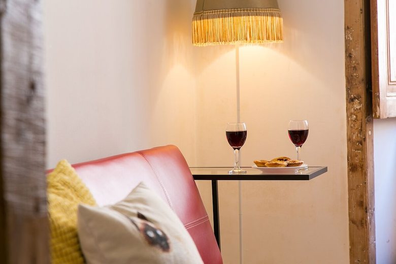 Bica Elevator Apartment Rentexperience