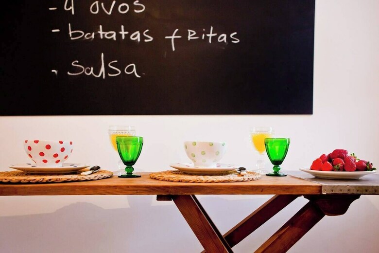 Modern Bairro Alto Apartment Rentexperience