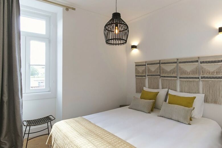 Elegant Gra�a Duplex Apartment Rentexperience
