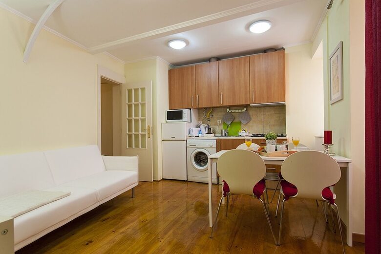 Typical Alfama Apartment Rentexperience