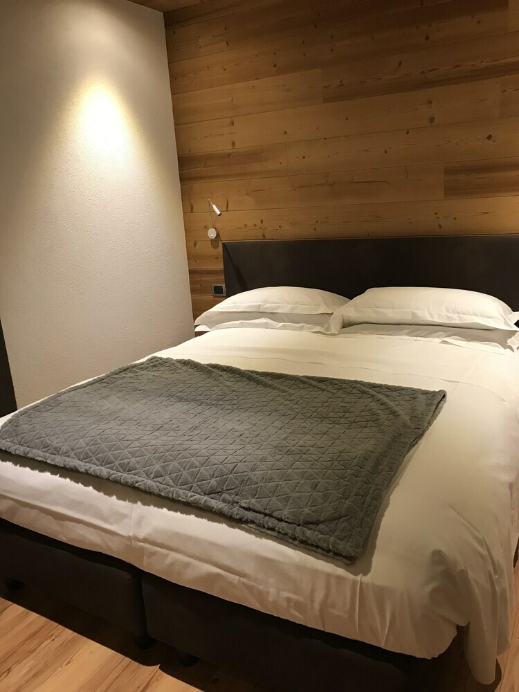 Alpen Hotel Chalet - Valdidentro