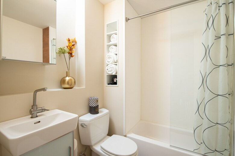 Boutique Apartments By The Upton Collection