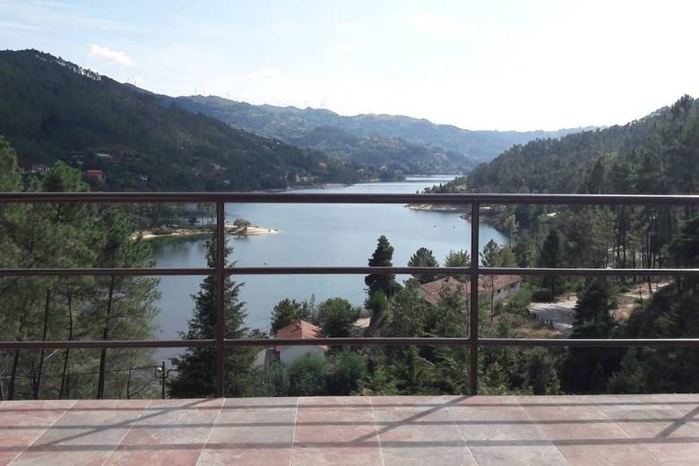 Ger�s Mountain Lake Views Rentexperience