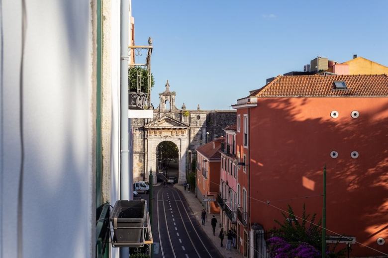 Amoreiras Trendy Apartment Rentexperience